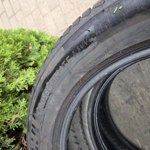 Пара шин 235 55 R19 Michelin CrossClimate 2 suv 24-23г 6.3мм 101v-105w