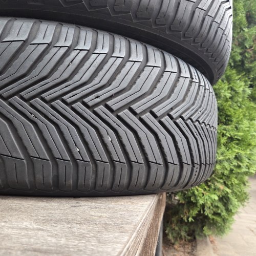 Пара шин 235 55 R19 Michelin CrossClimate 2 suv 24-23г 6.3мм 101v-105w
