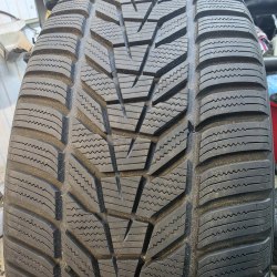 255 45 r19 Hankook Winter icept evo3 99,9%остаток3423г
