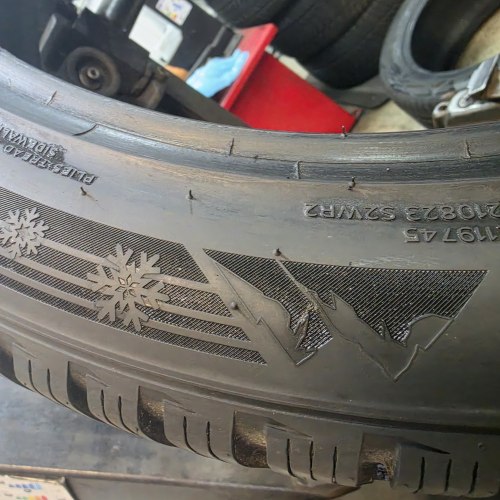 255 45 r19 Hankook Winter icept evo3 99,9%остаток3423г