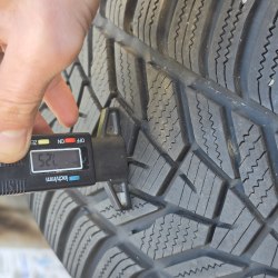 255 40 r20 Hankook Winter icept evo3 101w 20g 7.3mm 95%остаток
