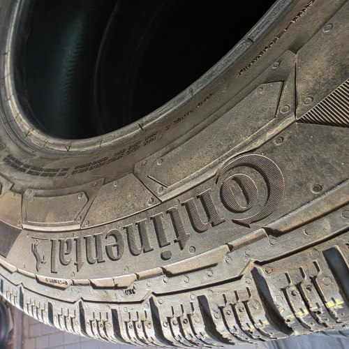 Пара шин 235 65 r16c Continental VanContactWinter 6-8mm 19-18 121/119R