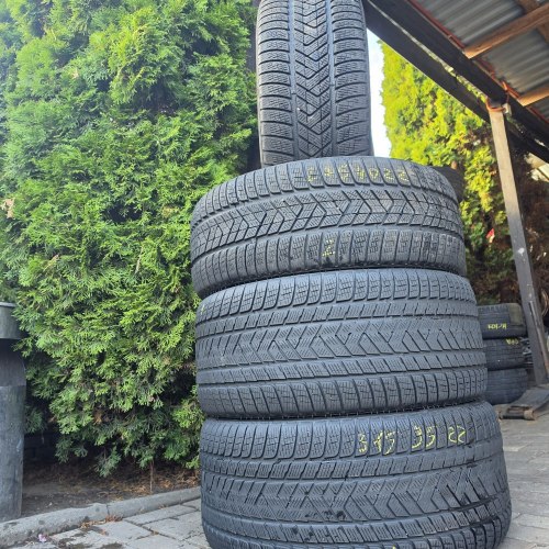 Комплект шин 315 35 r22 Pirelli Scorpion winter rsc☆ 5-7mm 20g имеется перед