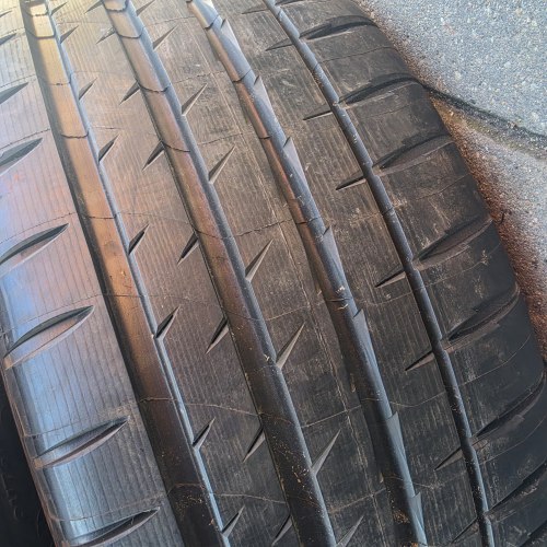 Пара шин 225 40 r18 Michelin PilotSport4 ☆ 22g. 99.9%остаток