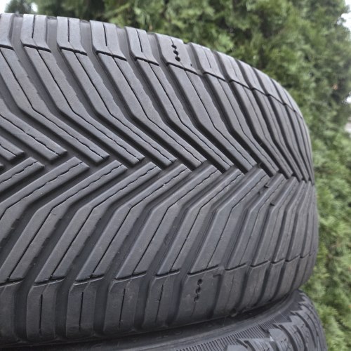 245 45 r19 Michelin Cross climate 2 24г остаток 6мм