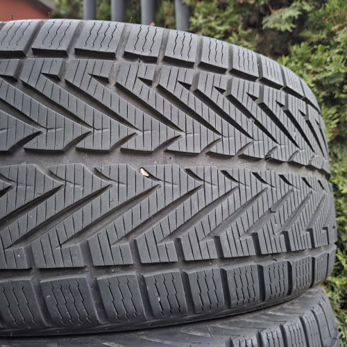 Пара шин 255 45 R18 Vredestein Wintrac xtreme остаток 6.7мм б/г