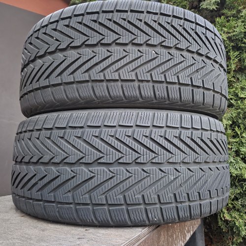 Пара шин 255 45 R18 Vredestein Wintrac xtreme остаток 6.7мм б/г