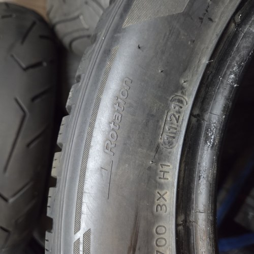 225 55 r18 Hankook Winter icept evo 3 x 21г остаток 7.5мм
