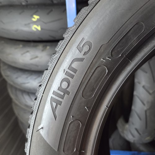 Пара шин 205 55 r17 Michelin Alpin 5 24г остаток 7.8мм