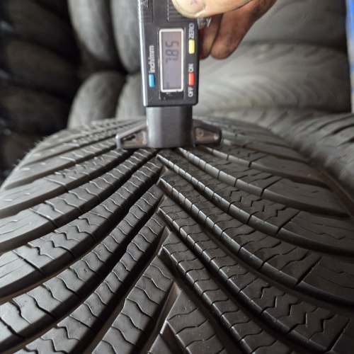 Пара шин 205 55 r17 Michelin Alpin 5 24г остаток 7.8мм
