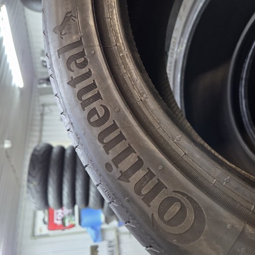 Комплект шин 245 45 R19 Continental PremiumContact 6 MO-V 25,24,22г. Остаток 7мм 95%остаток