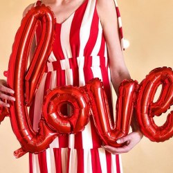 Фольгированный шар "Надпись love. Красный" 75*57