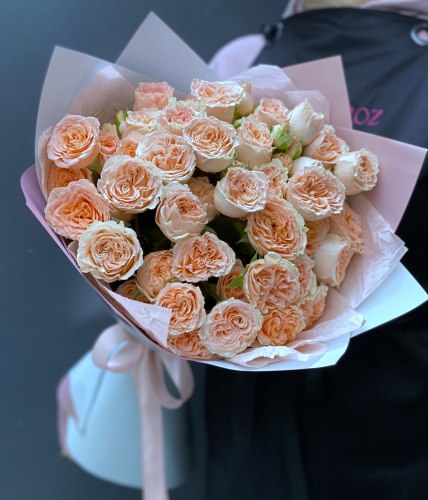 Букет кустовых роз «Аленка» Кустовые розы