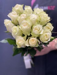 Букет из роз "Атена 15" 15 роз