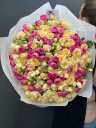 Букет "Латифа" Кустовые розы