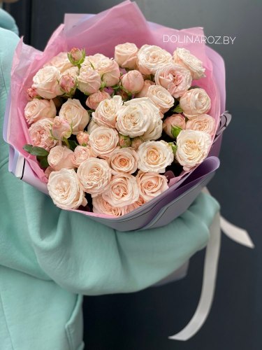 Букет «Джоли» + Кустовые розы