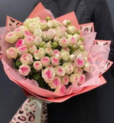 Букет цветов "Аргентинец" Кустовые розы