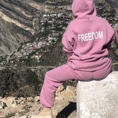 Спортивный костюм розовый FREEDOM утепленный