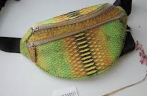 Поясная сумка TERESA зеленая с напылением
