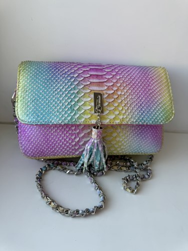 Сумка crossbody из натуральной кожи питона MIDI с кисточкой rainbow