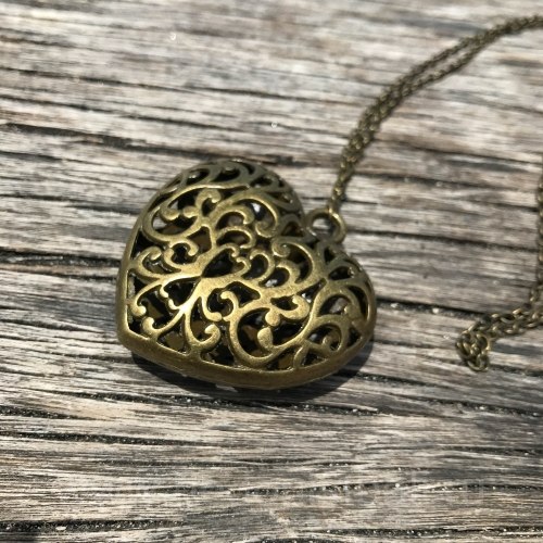 Ожерелье с сердцем на цепочке, металл, бронзовый цвет