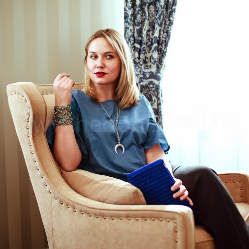 Блузка с объемными рукавами DAHLIA синяя