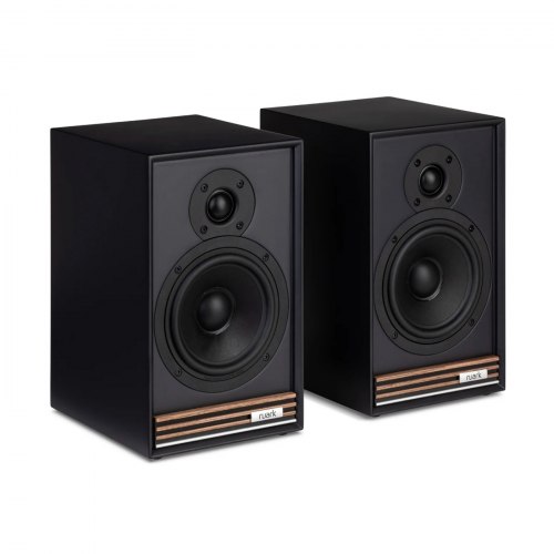 Полочная акустика Ruark Audio Sabre-R
