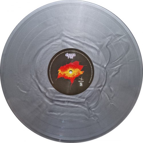 Виниловая пластинка The Weeknd - Dawn FM (alternative artwork) (Translucent Silver Limited Vinyl 2LP) Виниловая пластинка The Weeknd - Dawn FM (alternative artwork) (Translucent Silver Limited Vinyl 2LP)