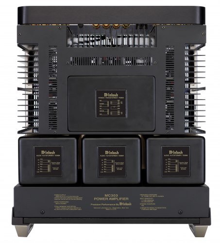 Многоканальный усилитель мощности McIntosh MC303