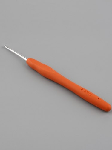 Крючок для вязания с каучуковой ручкой (алюминий) №2,5