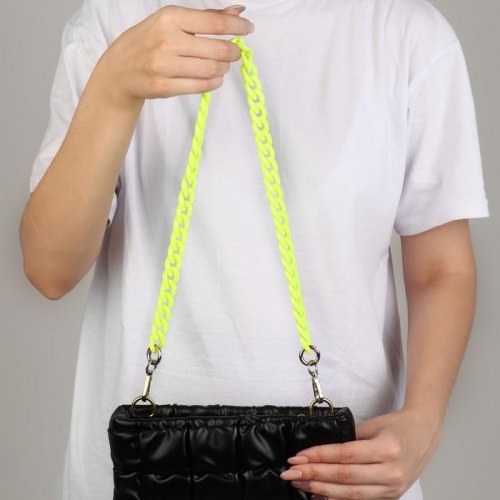 Цепочка для сумки, пластиковая, с карабинами, 23 × 17 мм, 68 см, цвет неоновый жёлтый арт. 7608531