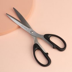 Ножницы универсальные, скошенное лезвие, 8,5", 21 см, цвет чёрный арт. 3950116