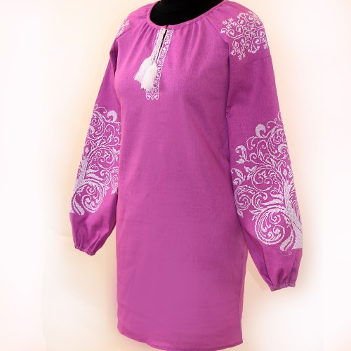 Жіноча вишита сукня Ольга на фіолетовому льоні з білою вишивкою