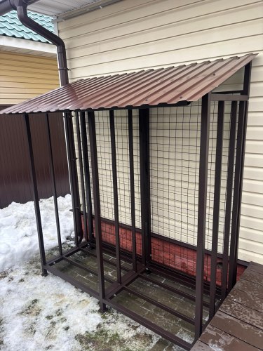 Дровница уличная КУБ 2+2 с сеткой (Pionehr)