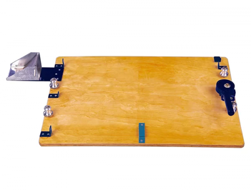 Доска ( устройство ) для натягивания проволоки на рамку