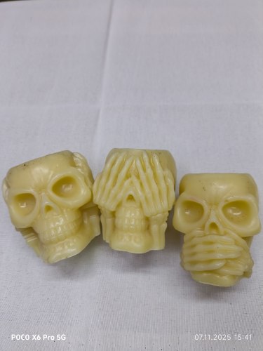 Свеча Череп 1 и набор 1+2