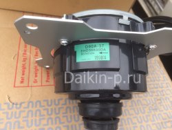 Запчасть DAIKIN 1179000 FAN MOTOR 380V - 90W DA90A-37 RMX140J