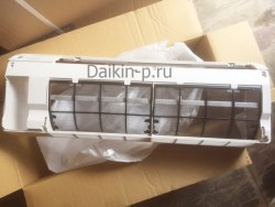 Запчасть DAIKIN 160942J FRONT GRILLE ASS Y