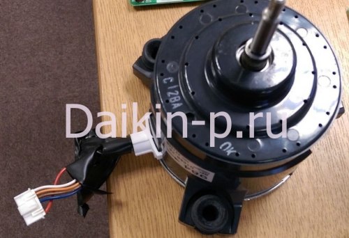 Запчасть DAIKIN 1794175 DC FAN MOTOR 380V - 120W EHDS10A120DK