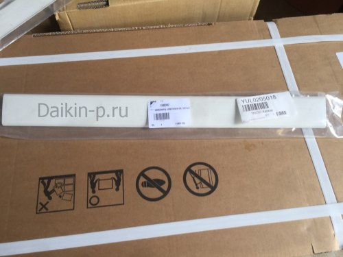 Запчасть DAIKIN 1840302 HORIZONTAL VANE DISCH.GR. 582.8x58.2mm