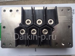 Запчасть DAIKIN 302023P TERMINAL PLATE(EUROPE MARKET)