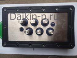 Запчасть DAIKIN 302023P TERMINAL PLATE(EUROPE MARKET)