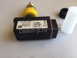 Запчасть DAIKIN 510033P Flow Switch 205l/min VKS05M2DEBEL27-yell