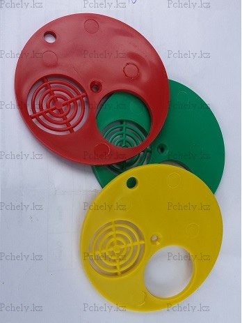 Заградитель верхнего летка (плоский, пластм.)