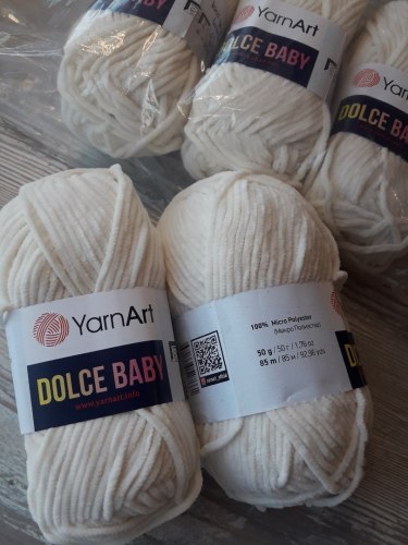 YarnArt Dolce Baby цвет 745 молочный Yarn Art 100% микрополиэстер, длина 85 м в мотке