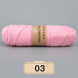 Menca Alpaca Wool Yarn цвет 03 розовый Menca 30% шерсть альпаки, 45% овечья шерсть, 25% акрил,длина в мотке 125 м.