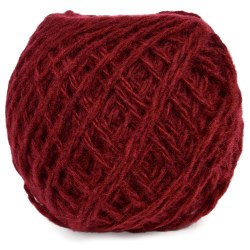 Клубки. Бордовый. Продается упаковкой. Цена за упаковку 10 шт. по 40 гр. = 400 гр. Карачай 100% ПАН, моток 40 гр. в упаковке 10 мотков.