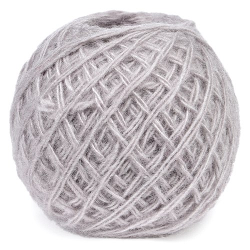 Клубки. Светло серый. Продается упаковкой. Цена за упаковку 10 шт. по 40 гр. = 400 гр. Карачай 100% ПАН, моток 40 гр. в упаковке 10 мотков.