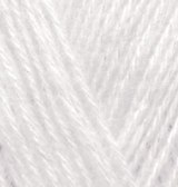 Alize Angora Gold Simli цвет 599 слоновая кость Alize 75% акрил, 10% шерсть, 10% мохер, 5% металлик, длина 500м в мотке