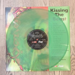 VENOM - Kissing The Beast Gatefold LP Metal